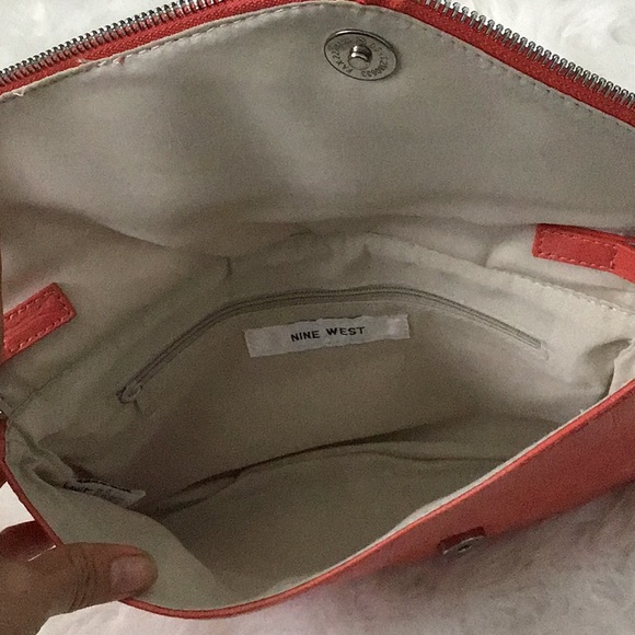 📬 SOLD 📬 Nine West Bag Purse - Picture 3 of 6